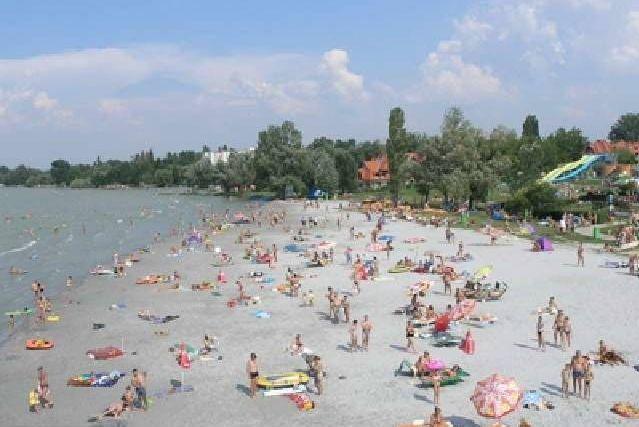 Lellei vízparti apartman homokos strandnál Balatonlelle Exterior foto